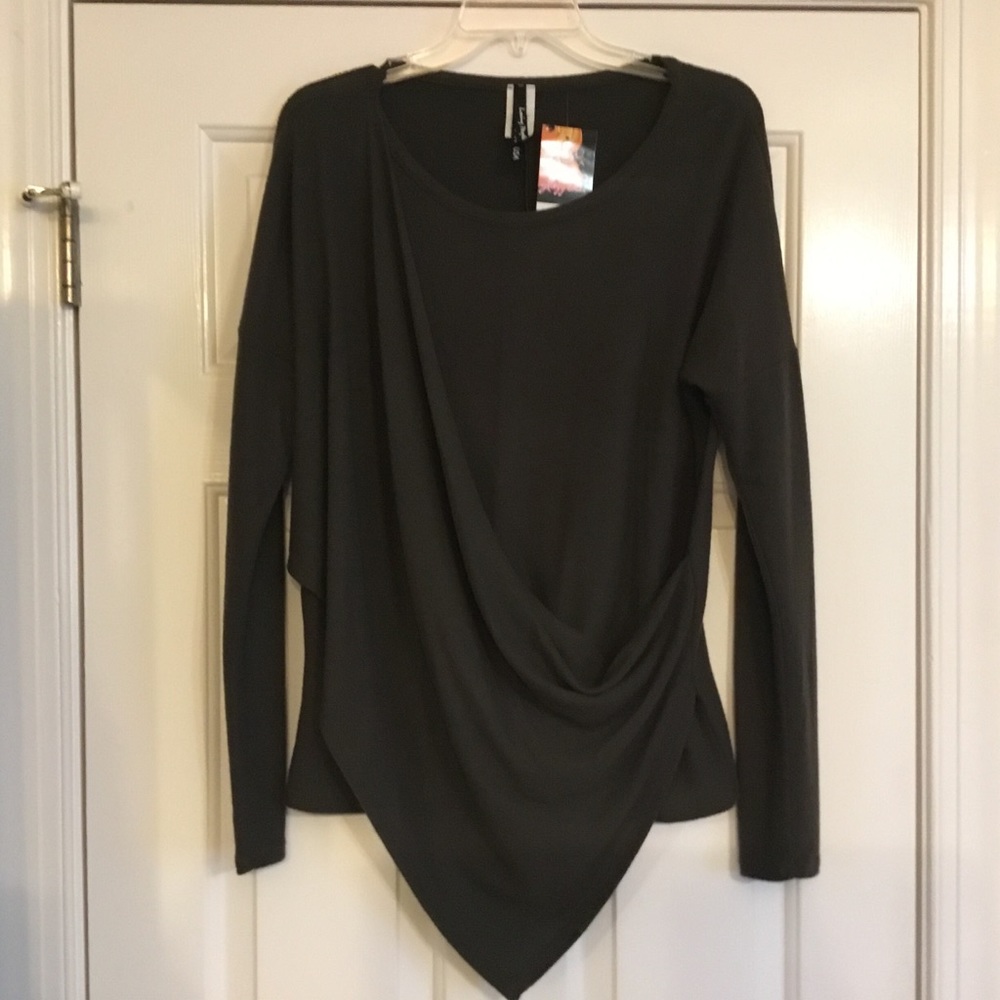 NWT LOVING PEOPLE olive SOFT drape front top M L
